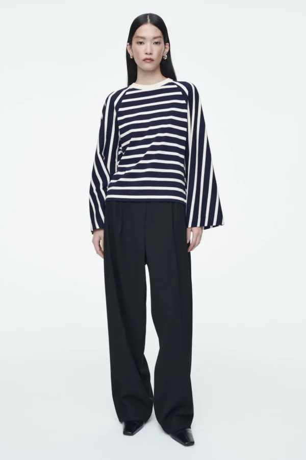 COS BOXY LONG-SLEEVED T-SHIRT NAVY / OFF-WHITE / STRIPED Cheap