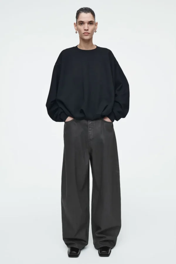 COS BUBBLE-HEM SWEATSHIRT BLACK Fashion