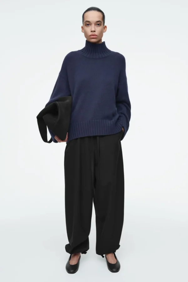 COS CHUNKY PURE CASHMERE TURTLENECK SWEATER NAVY Store