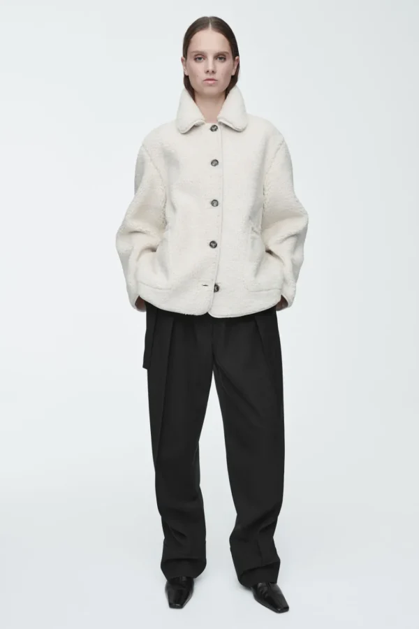 COS COLLARED FAUX SHEARLING JACKET IVORY Best Sale