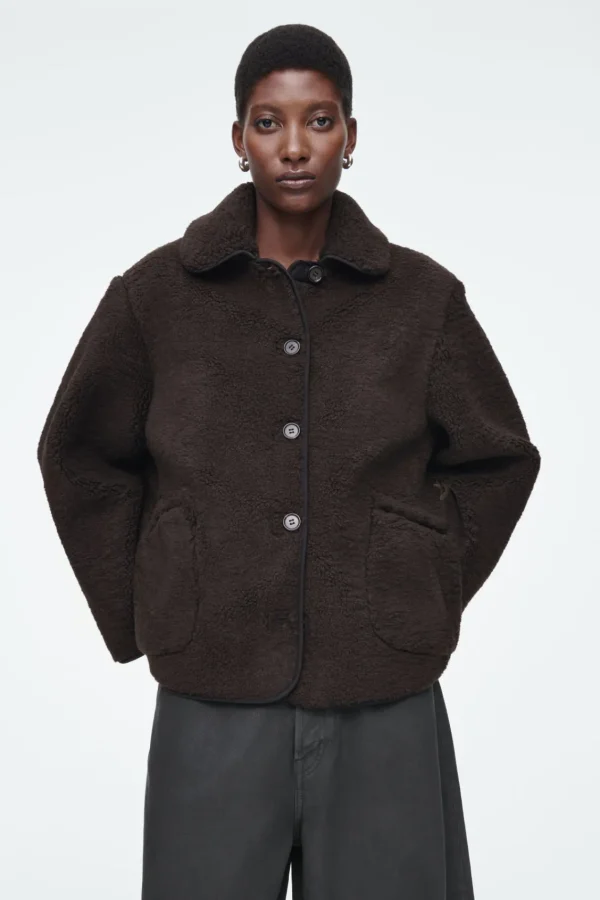 COS COLLARED FAUX SHEARLING JACKET DARK BROWN Hot