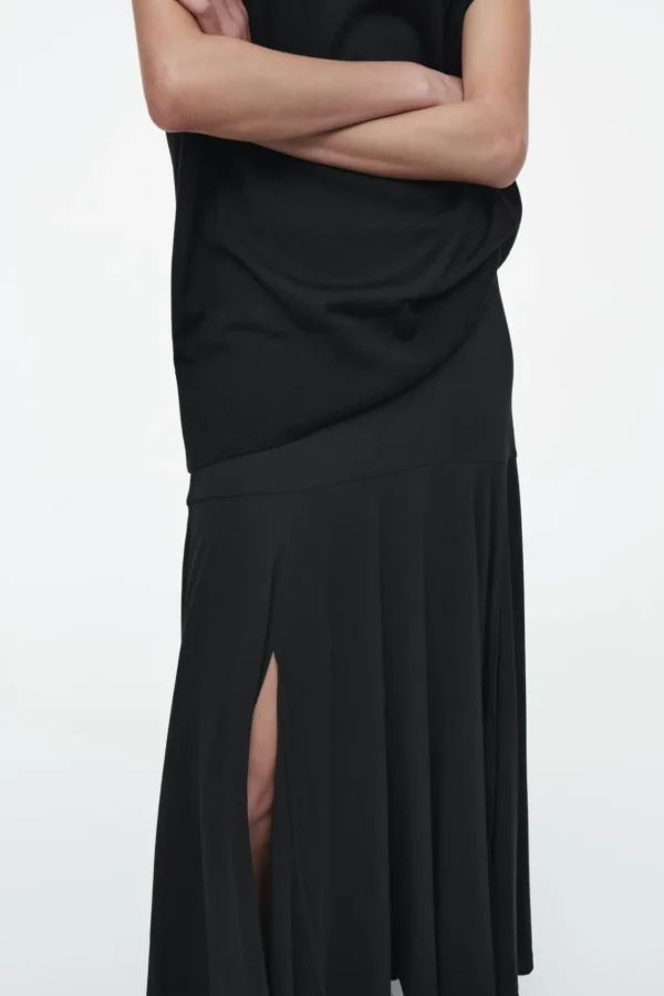 COS FLARED ASYMMETRIC MIDI SKIRT BLACK Flash Sale