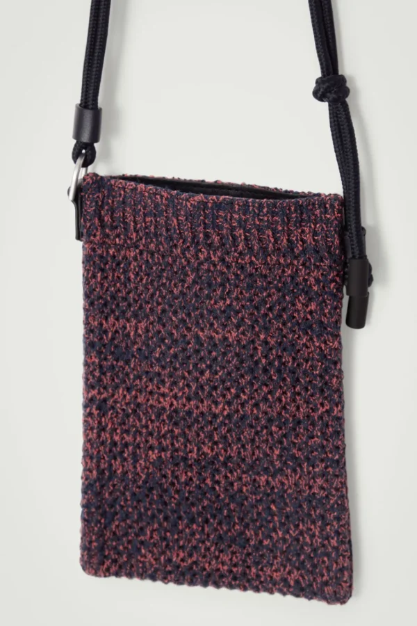 COS KNITTED PHONE POUCH NAVY / BROWN Outlet