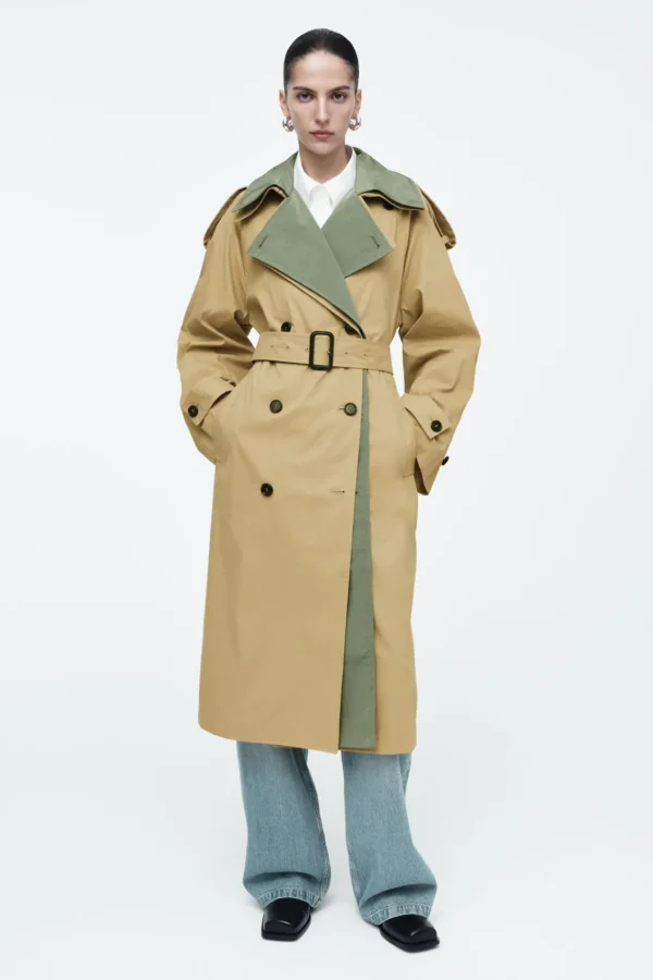 COS LAYERED DOUBLE-BREASTED TRENCH COAT BEIGE / KHAKI Shop