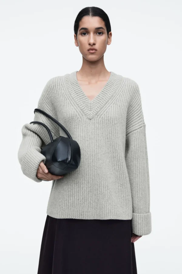 COS LAYERED V-NECK MERINO WOOL JUMPER LIGHT GRAY Sale