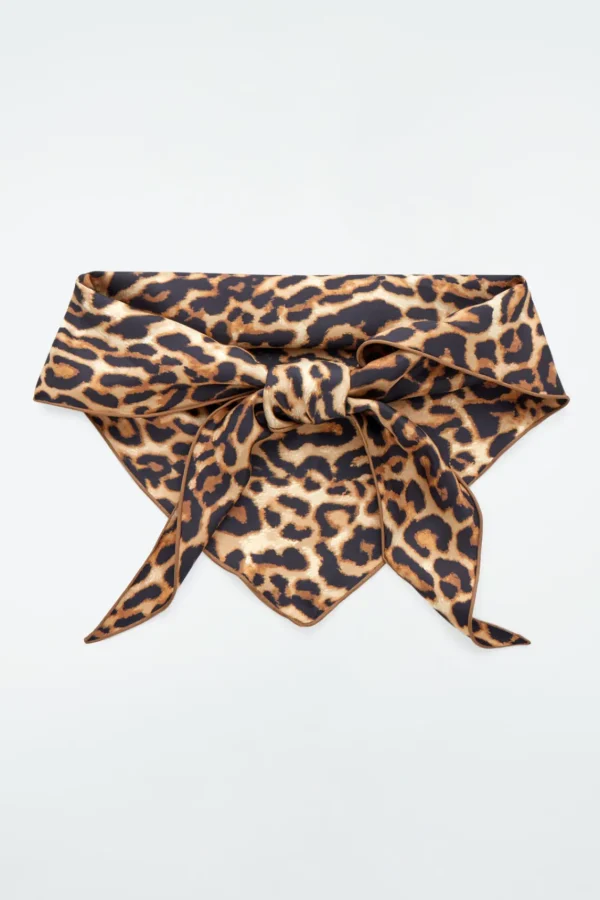 COS -PRINT SILK TRIANGLE SCARF LEOPARD Sale