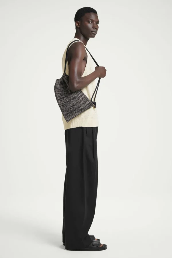 COS MÉLANGE KNITTED DRAWSTRING CROSSBODY BLACK / OFF-WHITE Online