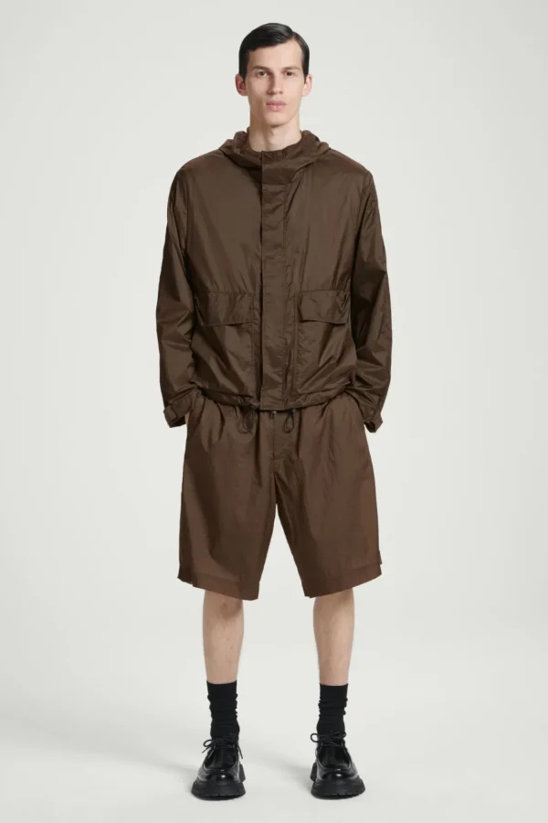 COS NYLON-RIPSTOP PARACHUTE SHORTS BROWN Flash Sale