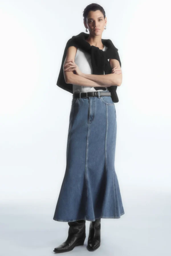 COS PANELED FLARED DENIM SKIRT FADED BLUE Outlet