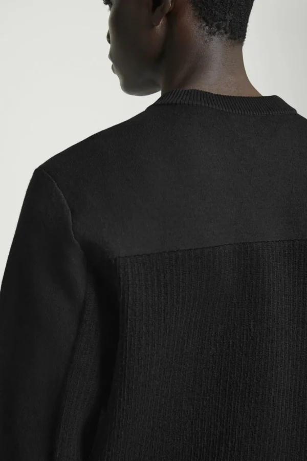 COS PANELLED WOOL V-NECK JUMPER BLACK Sale