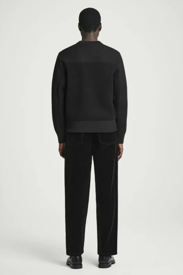 COS PANELLED WOOL V-NECK JUMPER BLACK Sale