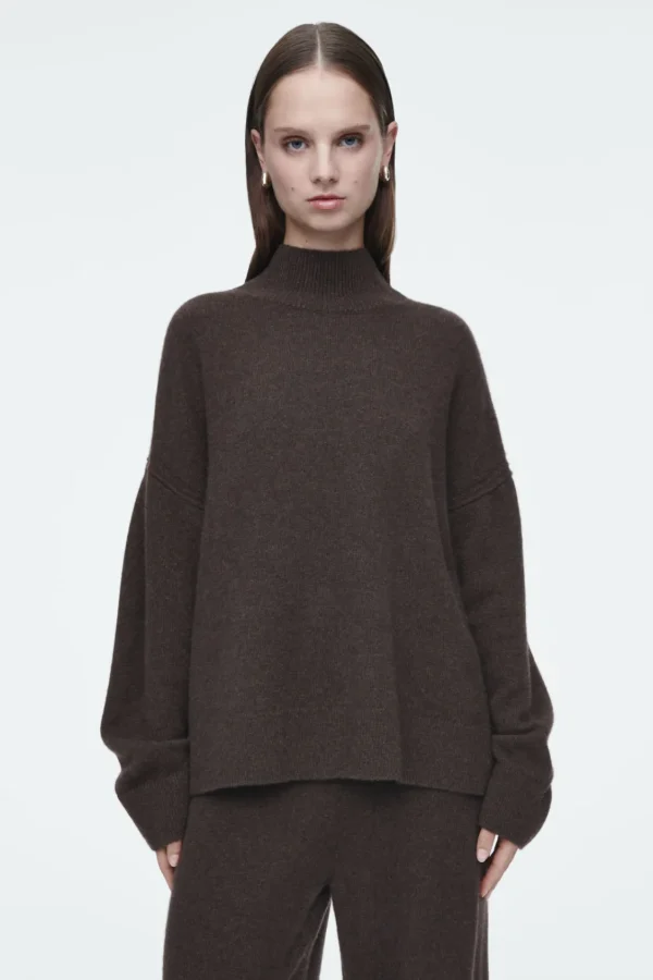 COS PURE CASHMERE TURTLENECK SWEATER DARK BROWN Outlet