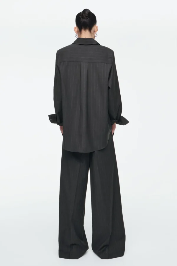 COS REGULAR PINSTRIPED WOOL WIDE-LEG PANTS DARK GRAY / PINSTRIPED Shop