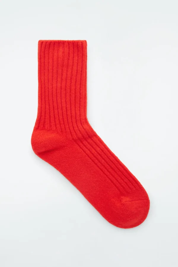 COS RIBBED CASHMERE SOCKS BRIGHT RED New