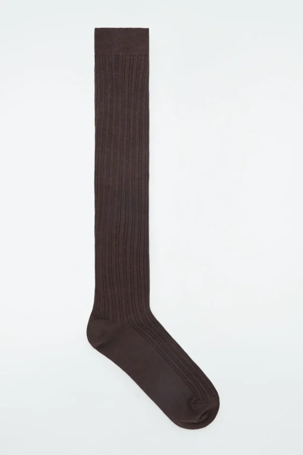 COS RIBBED MERINO WOOL KNEE SOCKS BROWN Best Sale