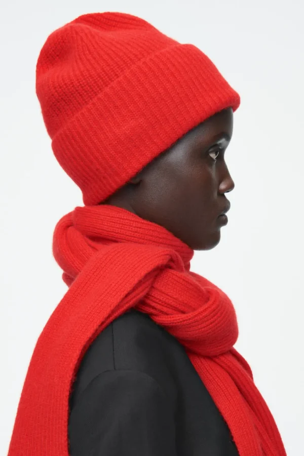 COS RIBBED WOOL AND CASHMERE BEANIE BRIGHT RED Online