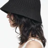 COS RIBBED-KNIT BUCKET HAT BLACK Outlet