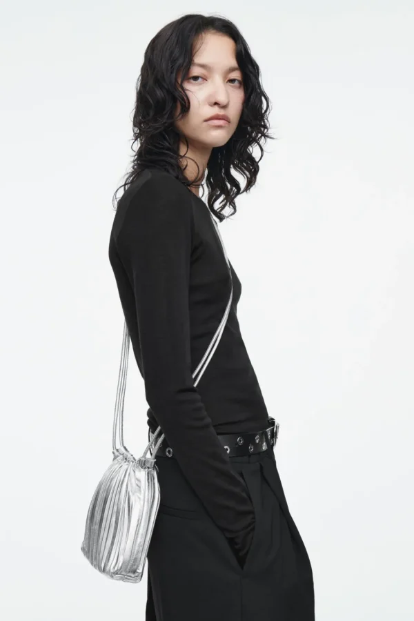 COS SCALLOP CROSSBODY - LEATHER SILVER Sale