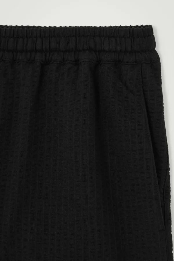 COS SEERSUCKER ELASTICATED SHORTS BLACK Cheap