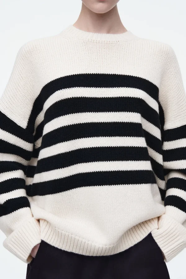 COS STRIPED MERINO WOOL SWEATER ECRU / STRIPED Hot