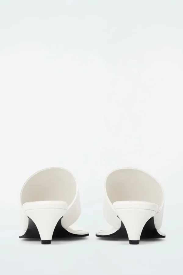 COS TOE-POST HEELED SANDALS WHITE Store