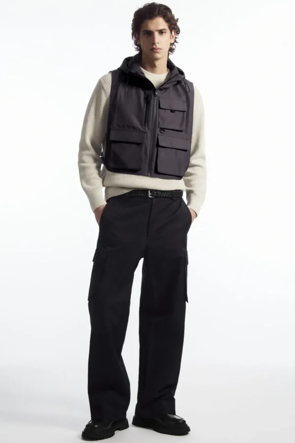 COS WATERPROOF UTILITY VEST DARK BROWN Clearance